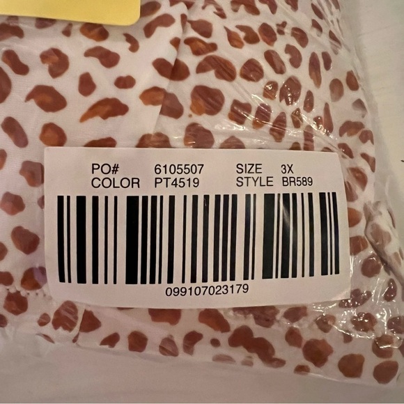 NWT! J. Crew Animal Printed Bow Bikini Top in White Pale Clay. Size 3X. - Picture 5 of 9